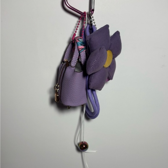 Purple Flower and Bag Keychain Set - Picture 2 of 2